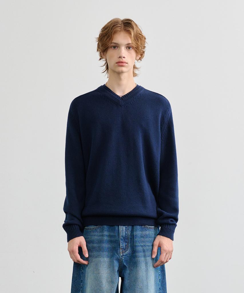 KNOUUN Layered V Neck Knit (Navy)