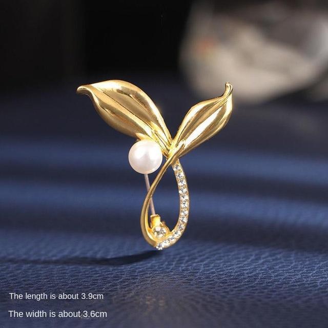 Брошь с жемчужной бабочкой, элитный маленький аромат, изысканный, роскошный, элегантный, темпераментный, новый тренд, 2023, изысканная брошь, булавка