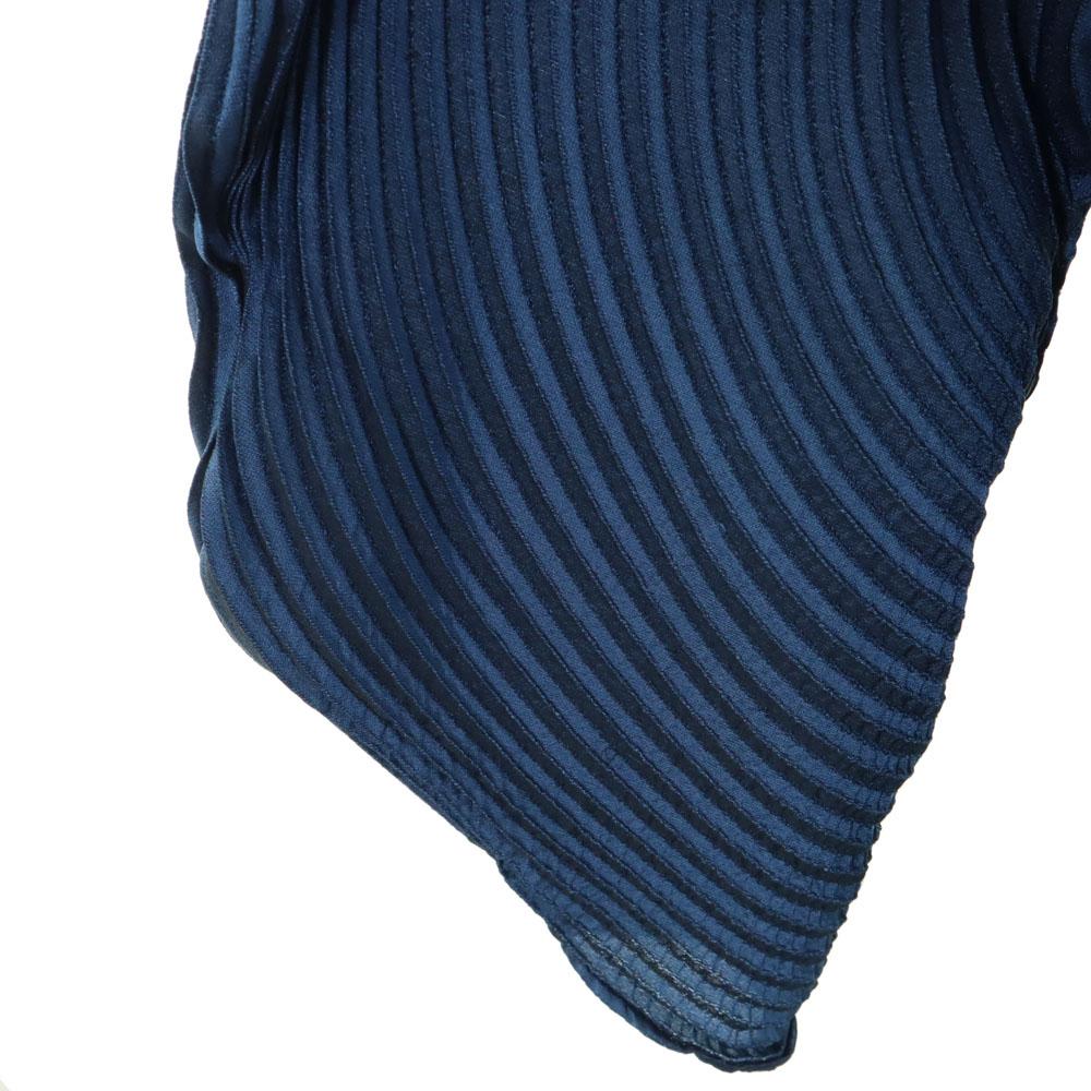 ISSEY MIYAKE Long sleeve 3D steam stretch deformed top Cut 2 Navy Women Used