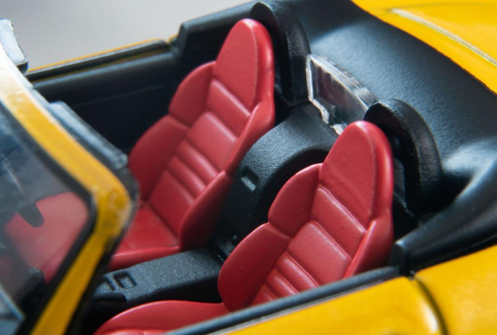 Tomica Limited Vintage Neo Honda S2000 2006 Yellow Finished Product 322894 1/64 LV-N280b