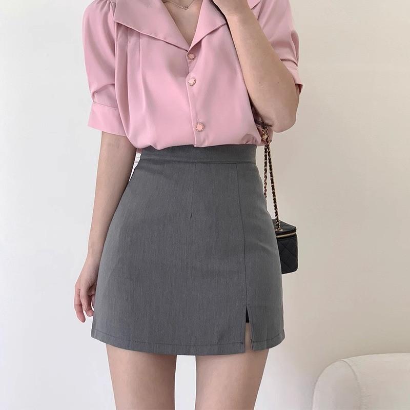 Classic Black Half Body Skirt For Women With Zipper Detail For Office And Casual Wear