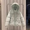 2024 новый пуховик женский короткий с капюшоном утолщенный жакет свободного покроя белый утиный пух зимнее пальто