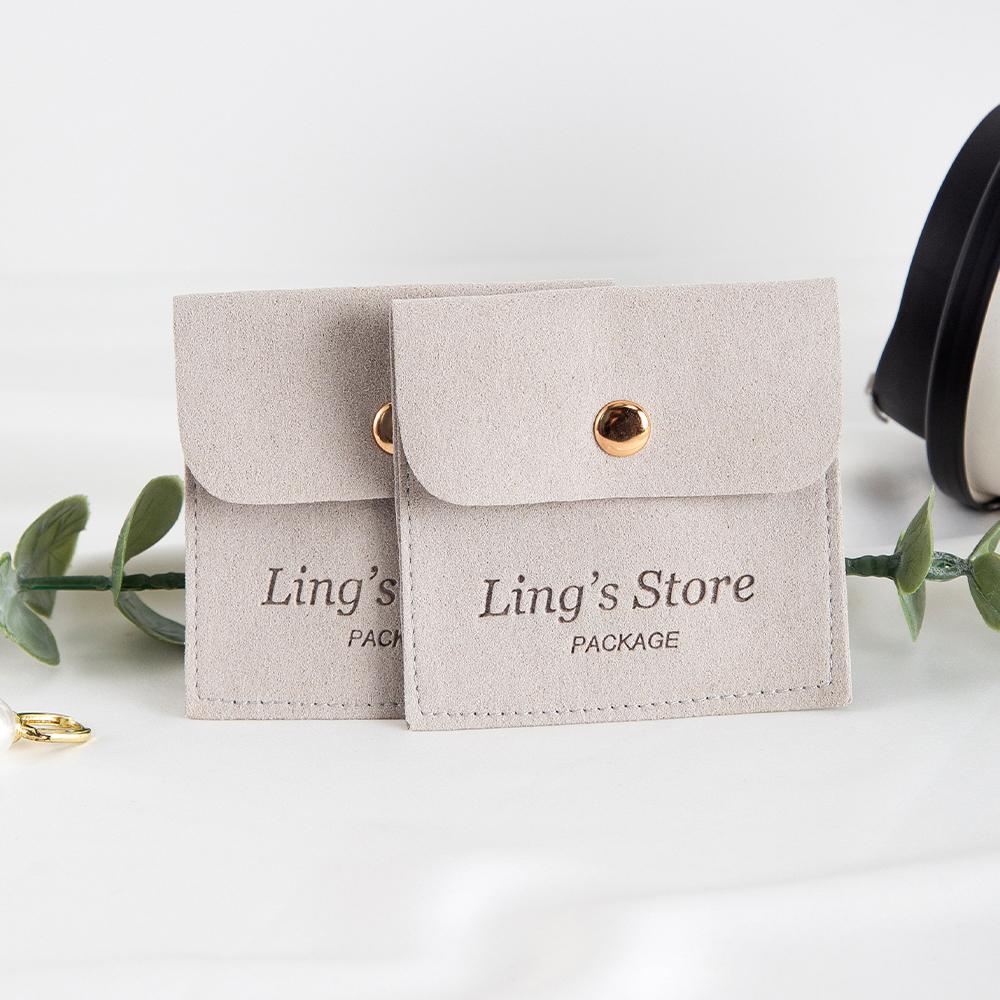 100Pcs Customized Logo 8x8cm Jewelry Microfiber Snap Bag Velvet Envelope Button Pouch Portable Travel Gift Organizer Ring Pocket