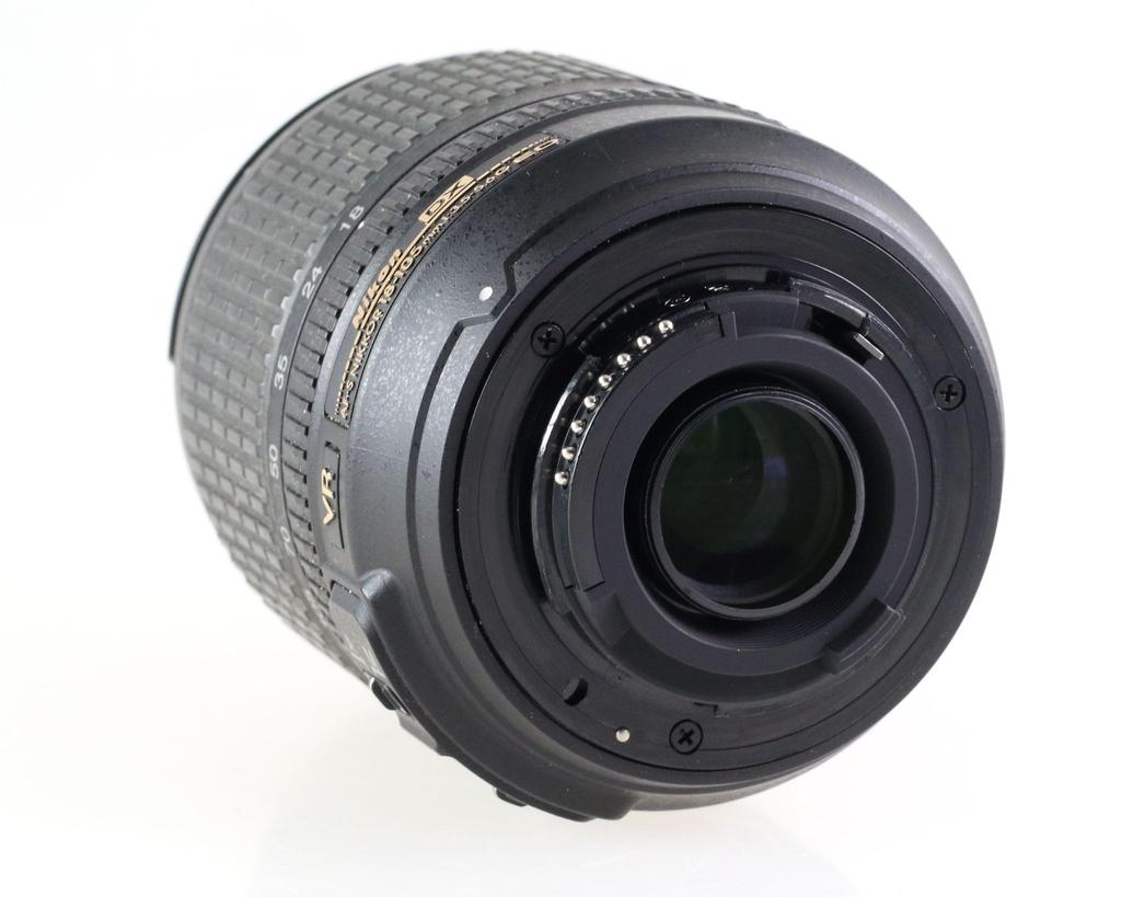 Nikon Стандартный зум-объектив DX NIKKOR ED VR эксклюзивно для формата Nikon DX AF-S 18-105mm f/3.5-5.6G
