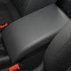 Volkswagen Touran 04-12 Кожаная накладка на центральный подлокотник - Аксессуар для интерьера автомобиля