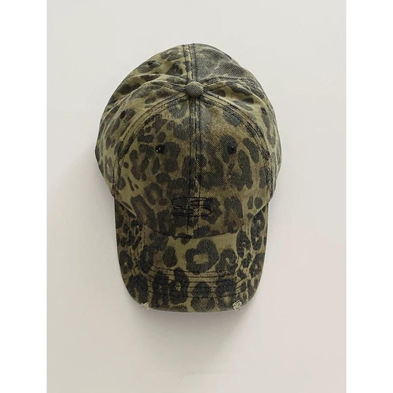 Корейская Ретро Новая Бейсболка с Леопардовым Принтом для Женщин на Весну и Осень Рваная Старая Уличная Повседневная Бейсболка, Подчеркивающая Маленькое Лицо