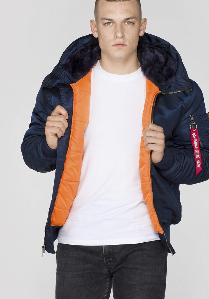 Зимняя куртка Alpha Industries MA-1 Hooded (158104)