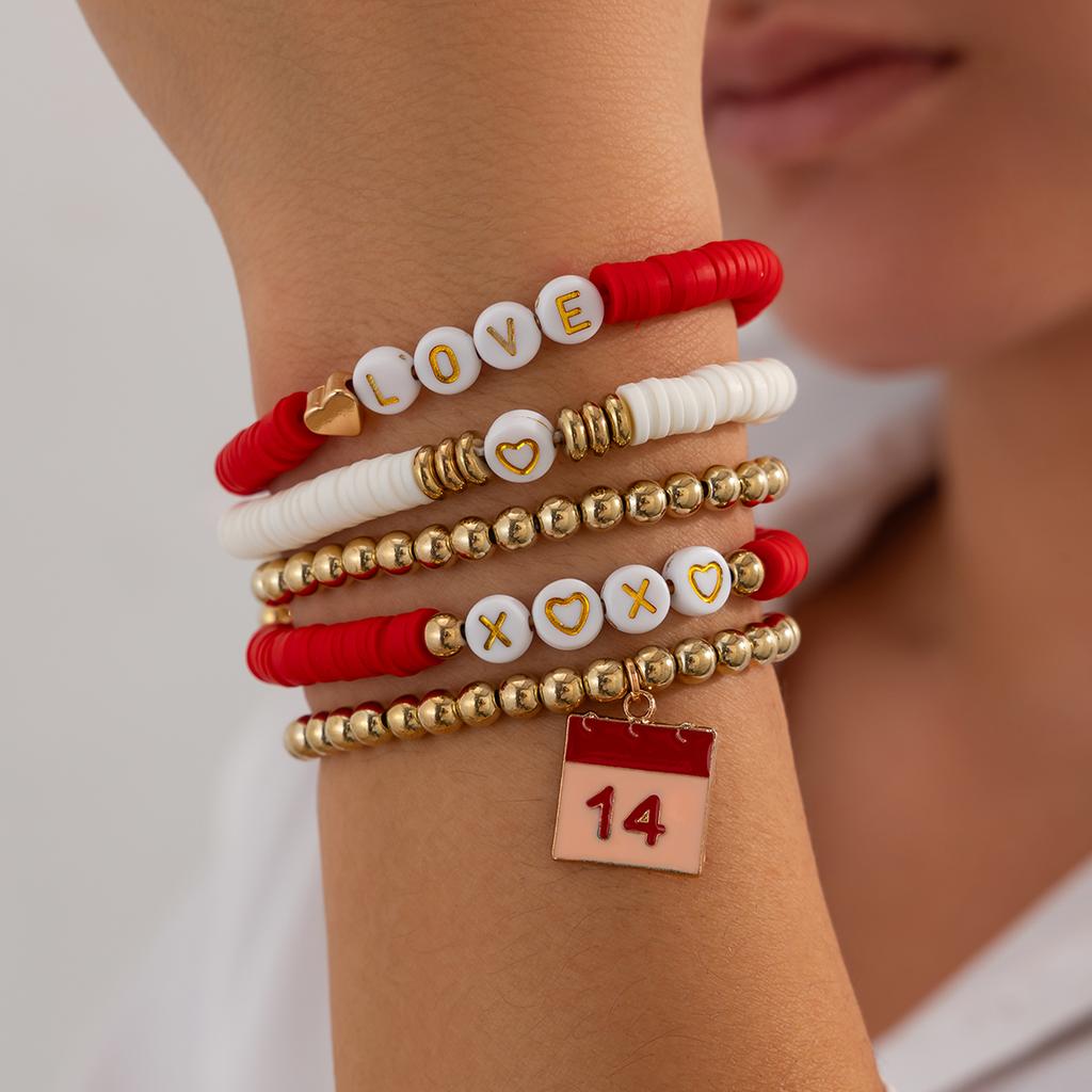 Salircon 5pcs/set Trendy Peach Heart Lips Charm Bracelet for Women Romantic Pink Red Soft Ceramic Bracelet Valentine's Day Gift