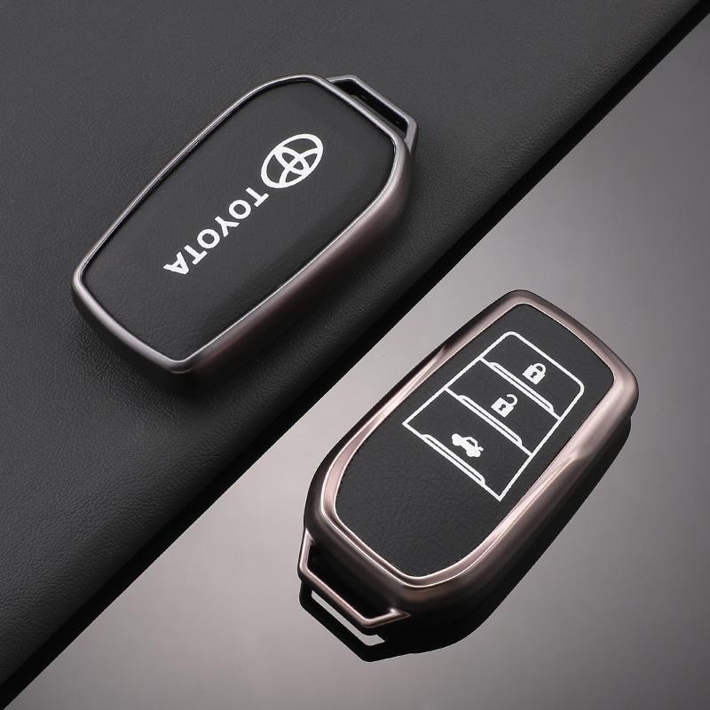 Кожаный чехол-брелок для автомобильного ключа для Toyota RAV4 Crown Hilux Fortuner Yaris Prius Corolla Camry Land Cruiser Avensis Verso Prado C