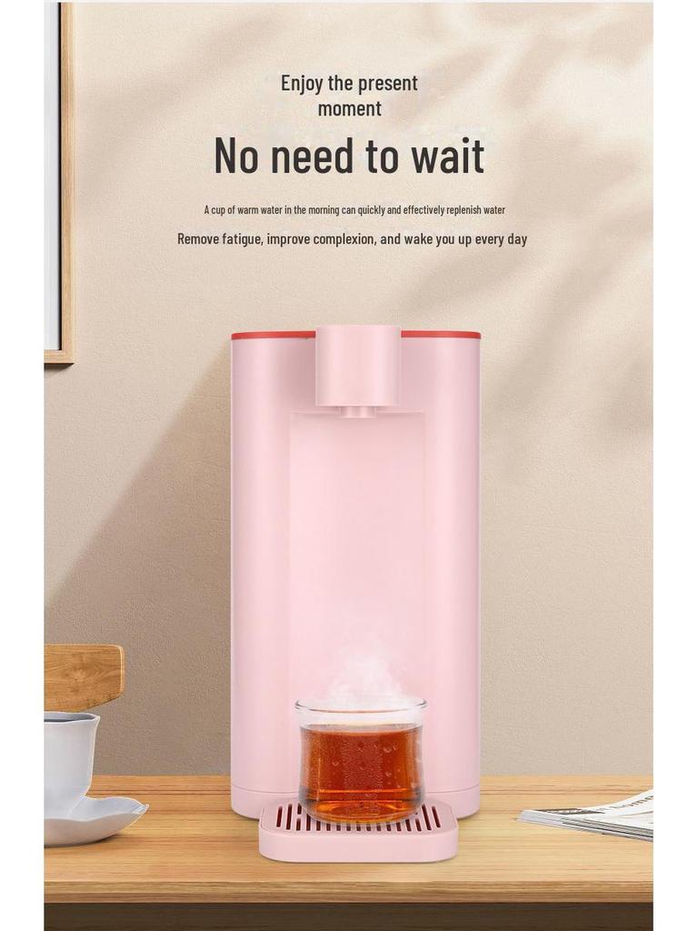 Компактный диспенсер для мгновенного нагрева горячей воды: Быстронагревающийся, портативный и встраиваемый настольный очиститель
