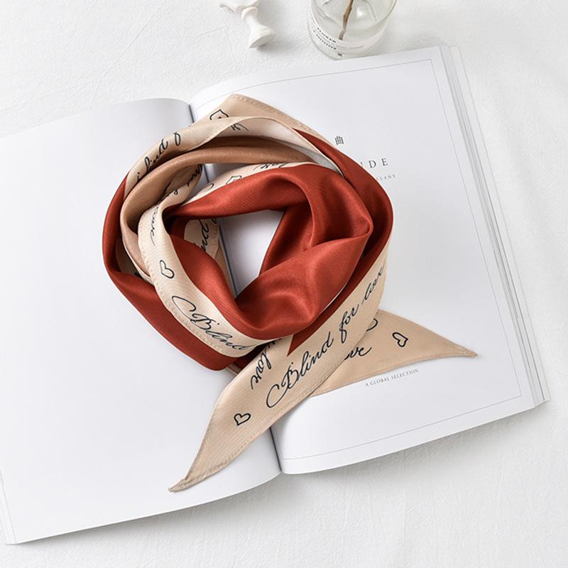 Spring new French literary and artistic simulation silk rhombus scarf imitation fragrant cloud yarn silk scarf women's French elegant small floating b