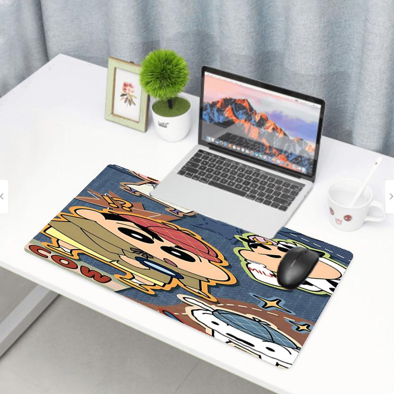 Crayon Shin Print Mouse Pad, Anti‑Slip Desktop keyboard Mat, for PC Laptop Gaming Working Daily Use, Cool Festival Surprise Gift