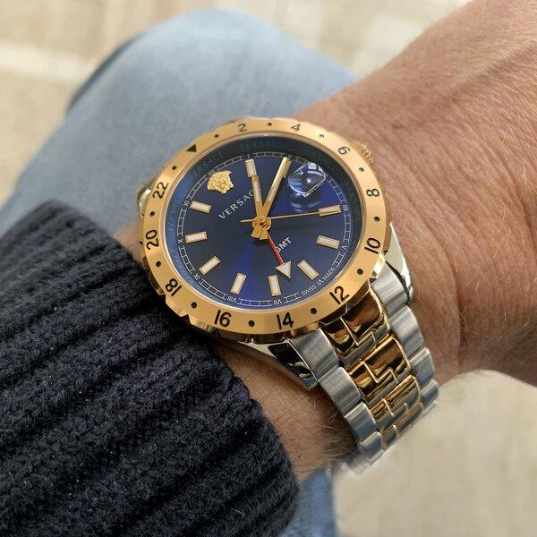 Versace V11060017 Женские часы