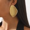 Женские серьги Exaggerated Trend Cobblestone Smooth Earrings Punk Cold Wind Geometric Irregular Earrings.