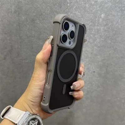Магнитный Роскошный Матовый Защитный Противоударный Чехол для iPhone 17Air 15 14 13 12 16 Pro Max Беспроводная Зарядка для Magsafe Чехол