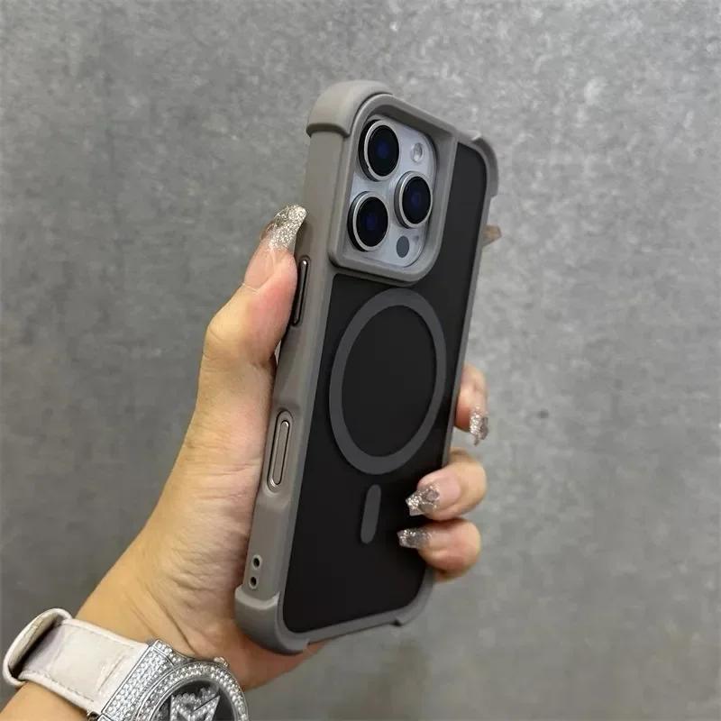 Магнитный Роскошный Матовый Защитный Противоударный Чехол для iPhone 17Air 15 14 13 12 16 Pro Max Беспроводная Зарядка для Magsafe Чехол