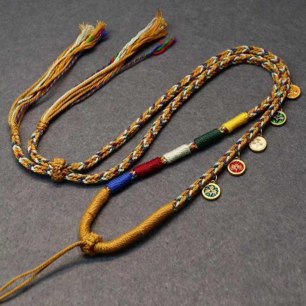 Тибетское ожерелье ручной работы «Пять богов богатства» - Плетеный шнурок-подвеска, вдохновленный традиционными культурными украшениями и дизайнами танки