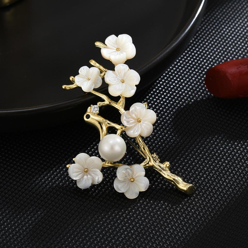 Senior Brooches Flower Leaf Brooch Pins for Women Suit Pendant Fashion Brooches Jewelry