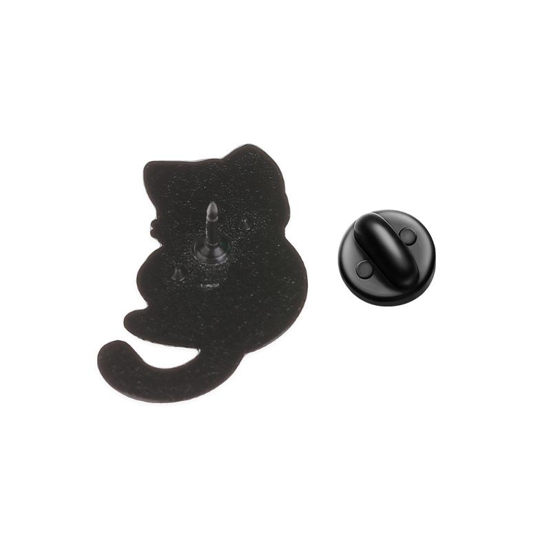 Kawaii Cat Badges Cute Cartoon Kitten Enamel Pin Funny Heart Mouse Yarn Ball Backpack Brooch Animal Accessories