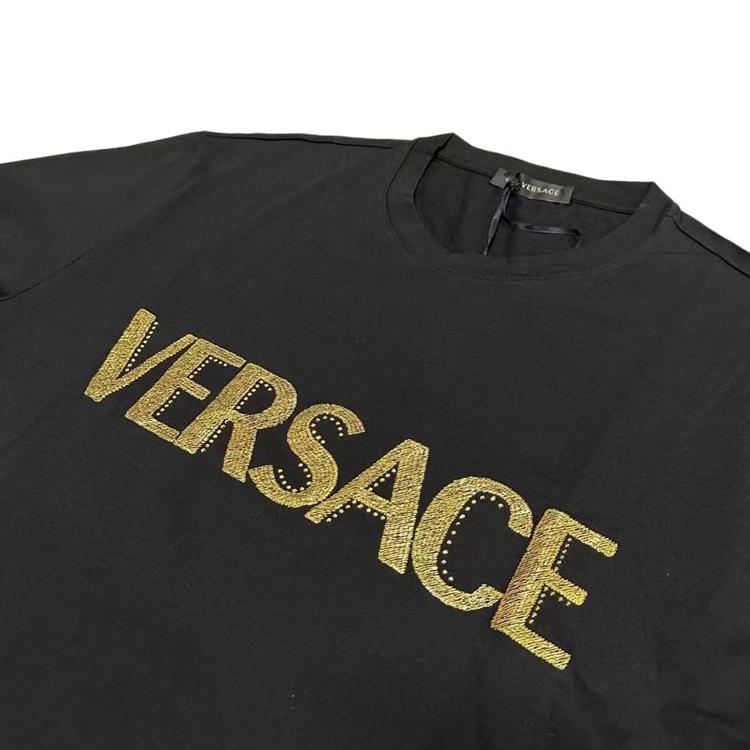 VERSACE T-Shirts Men's Black Crew Neck Moderate Straight Fit A74793-A201952-A008