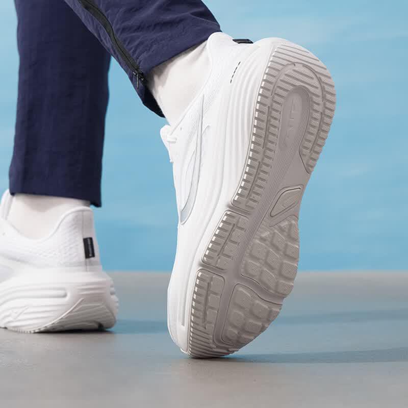 Nike Мужская сезонная беговая обувь HV9272-103