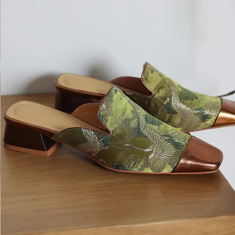 Модные женские тапочки с квадратным носком, весенние туфли на среднем каблуке, модные туфли-слингбэки, ретро-элегантные женские туфли-лодочки, тренд 2025, нарядные уютные женские туфли