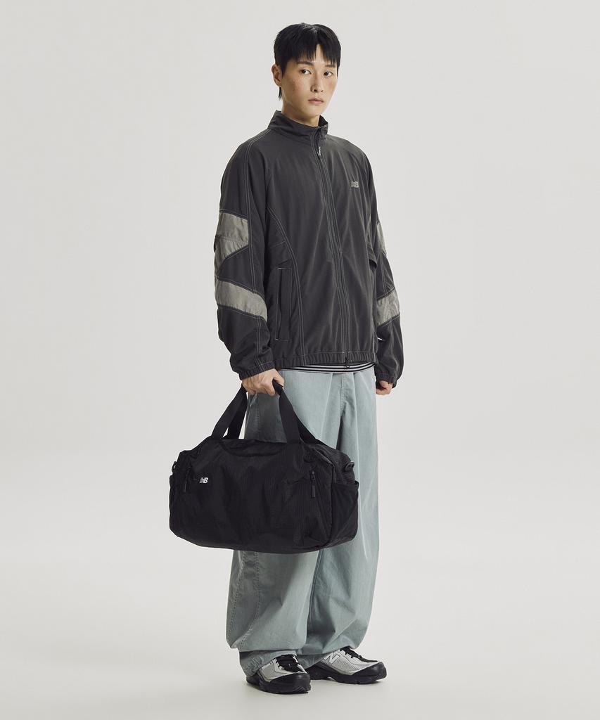 New Balance Nbgcgf1105 / Вместительная дорожная сумка L (черный)