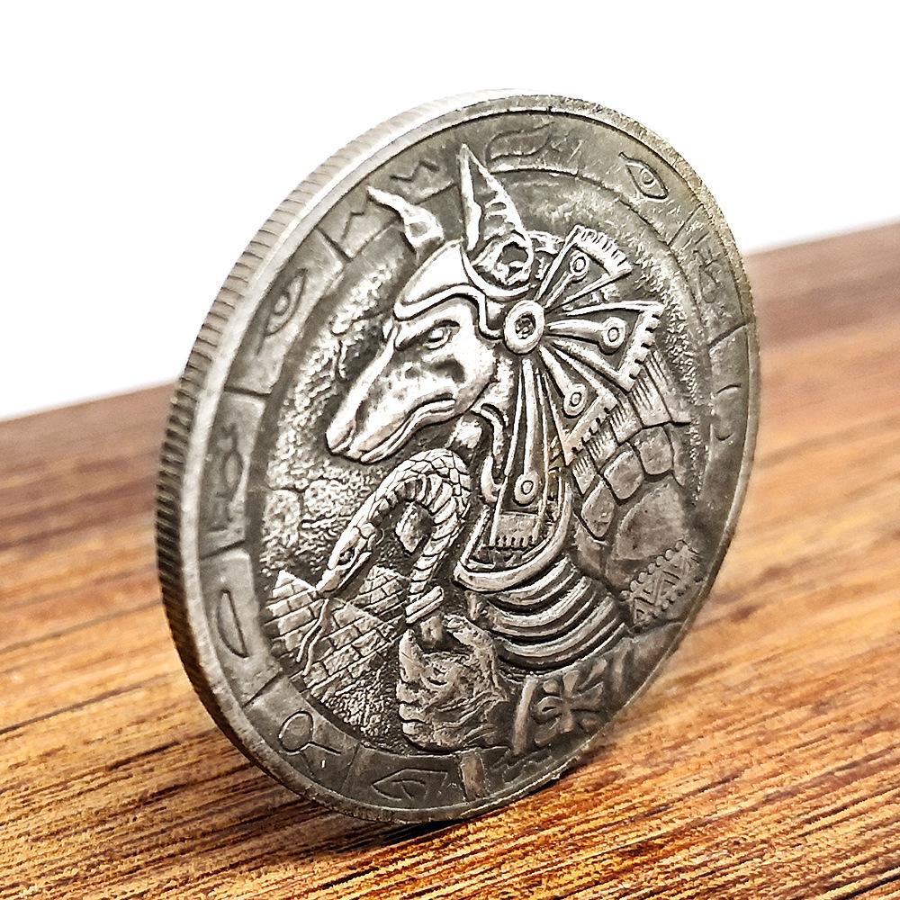 Анубис, Гор, блуждающие монеты, голова собаки, голова орла, человеческое тело, старинный серебряный доллар, монеты