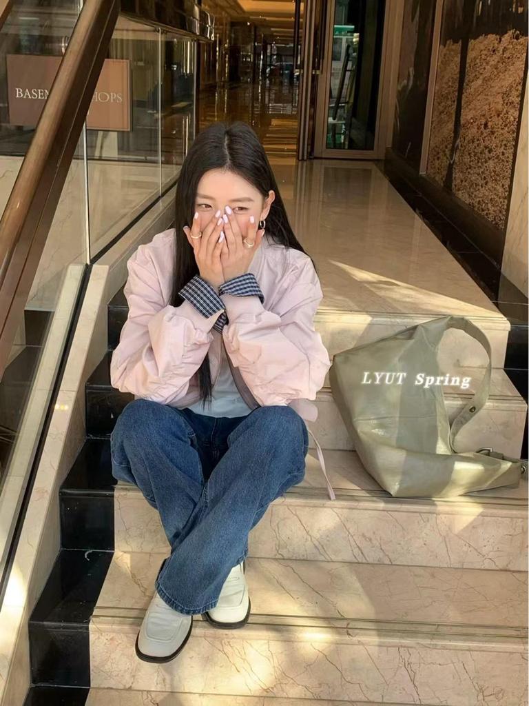 Женская бейсбольная куртка в корейском стиле, розовая, с вставками - модная весенняя коллекция 2025