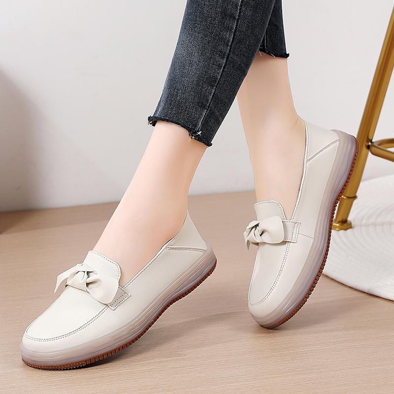 Loafers For Women'S Spring And Autumn New Retro British Style Mary Jane Small Leather Shoes Stare At Doudou Shoes For Women