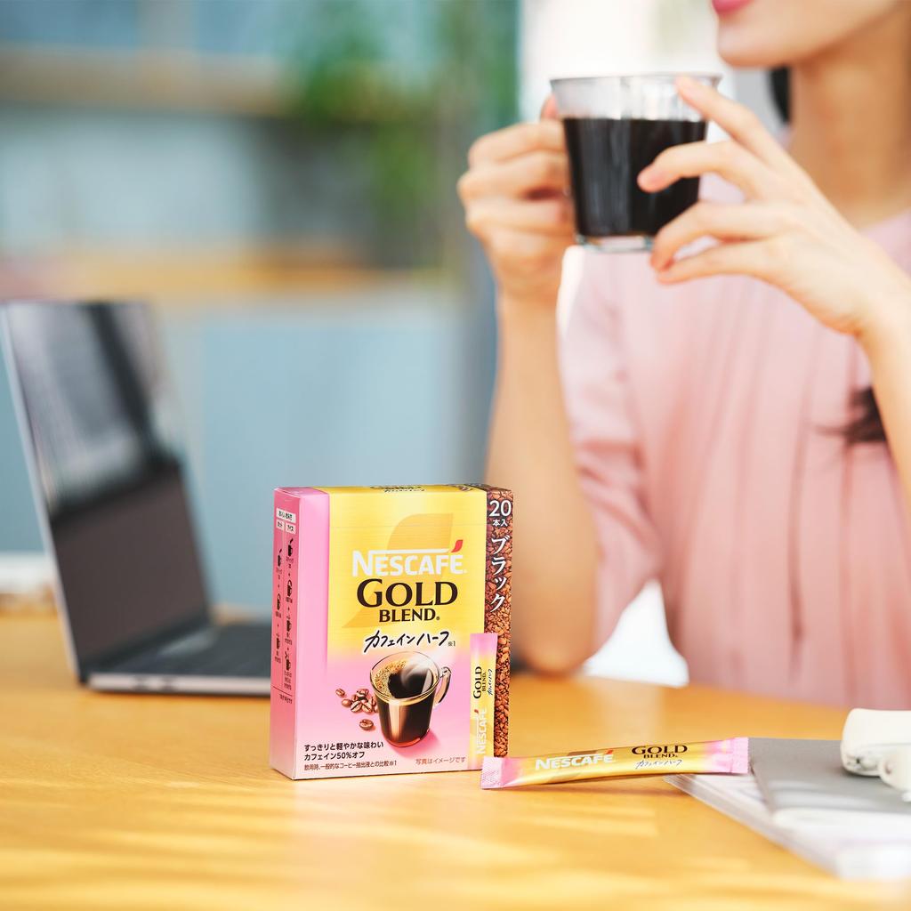 Nescafe Gold Blend Кофеин Половина стика Черный 20 шт. Обычный Растворимый Индивидуально упакованный (2g), Кофе,