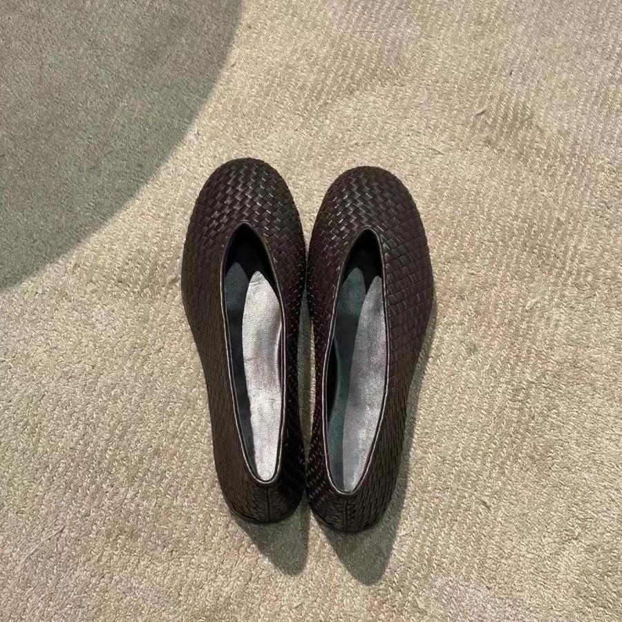 Французские ретро туфли-лодочки ручной вязки, женские, на плоской подошве, модные, с темпераментом, бабушкины туфли