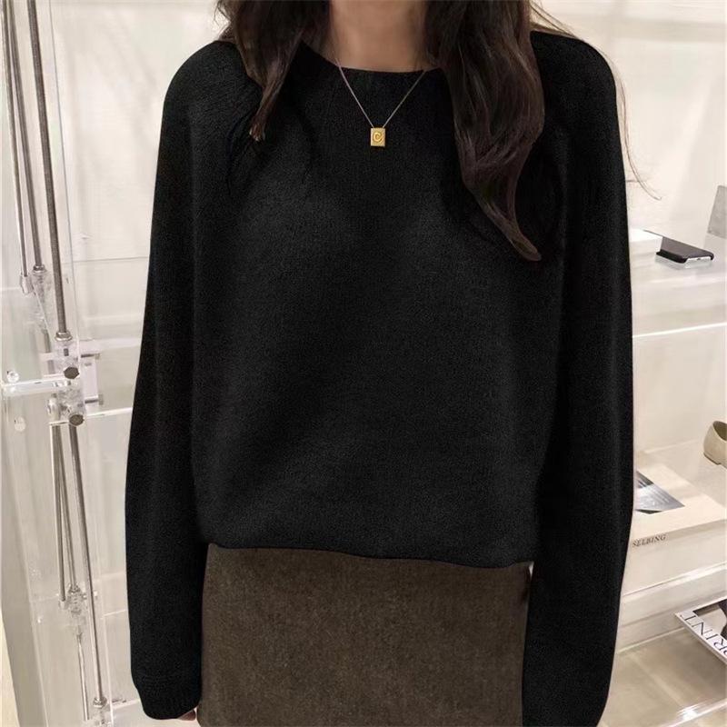 2026 Autumn Winter Slimming Knit Soft Round Neck Loose Pullover Sweater