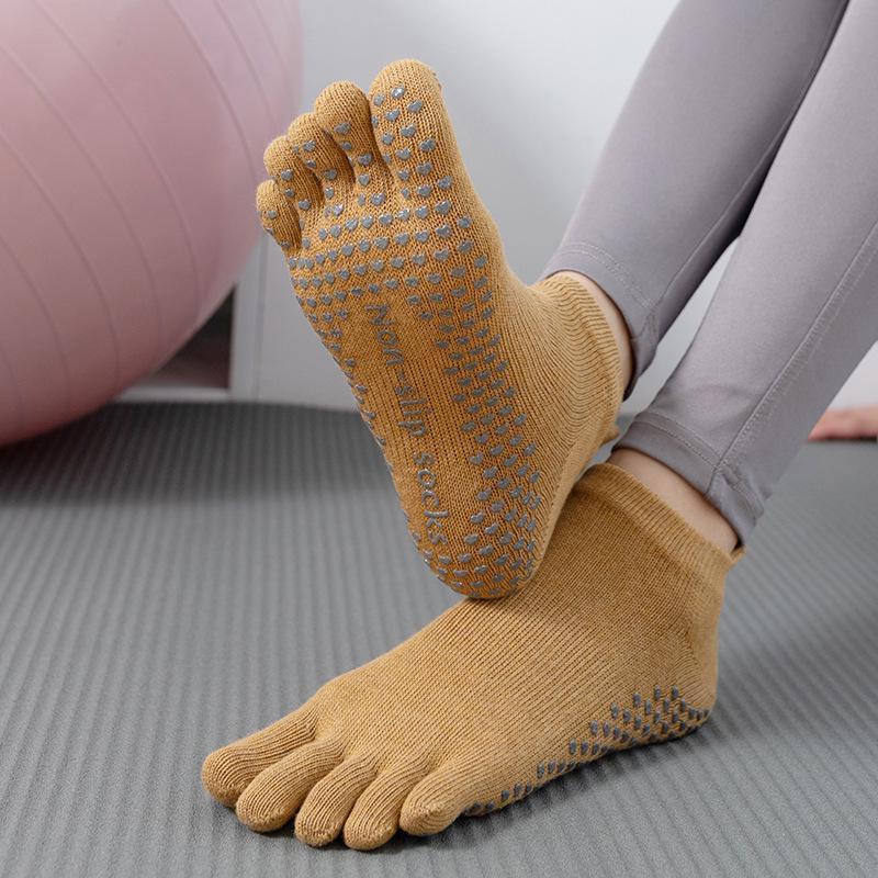 Носки ToeSox с открытой спиной, нескользящие, для йоги и пилатеса, с пятью пальцами — всесезонное качество