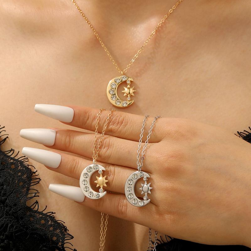 Copper Star Moon Inlaid Rhinestone Pendant Necklace for Women Shiny Metal Crescent Sun Clavicle Chain Y2K Jewelry Gift