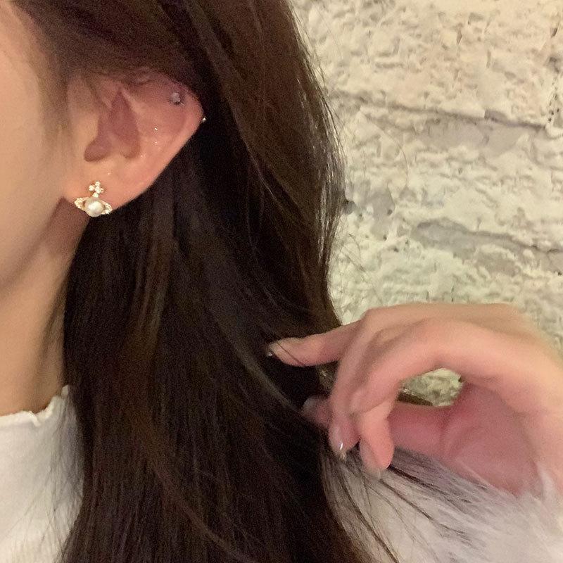 Легкие роскошные серьги-гвоздики с жемчугом и цирконием, женские ретро-серьги с индивидуальным стилем, модные, темпераментные, универсальные серьги для поездок на работу