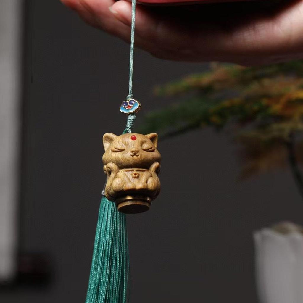 Nine-Tailed Fox Green Sandalwood Sachet Charm – Phone, Car & Personal Pendant