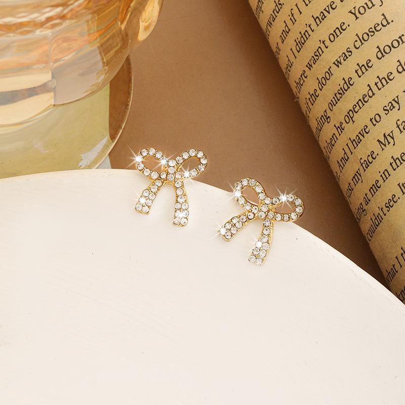 S925 Exquisite Full Diamond Cross Earrings - Simple, Luxurious Silver Needle for Women