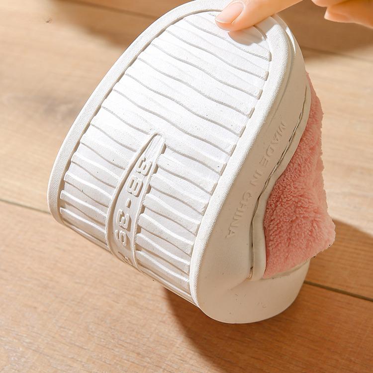Новые хлопковые тапочки из овечьего хлопка для женщин зимой, домашняя теплая и утепленная обувь с мультяшной подошвой на толстой подошве для мужчин зимой