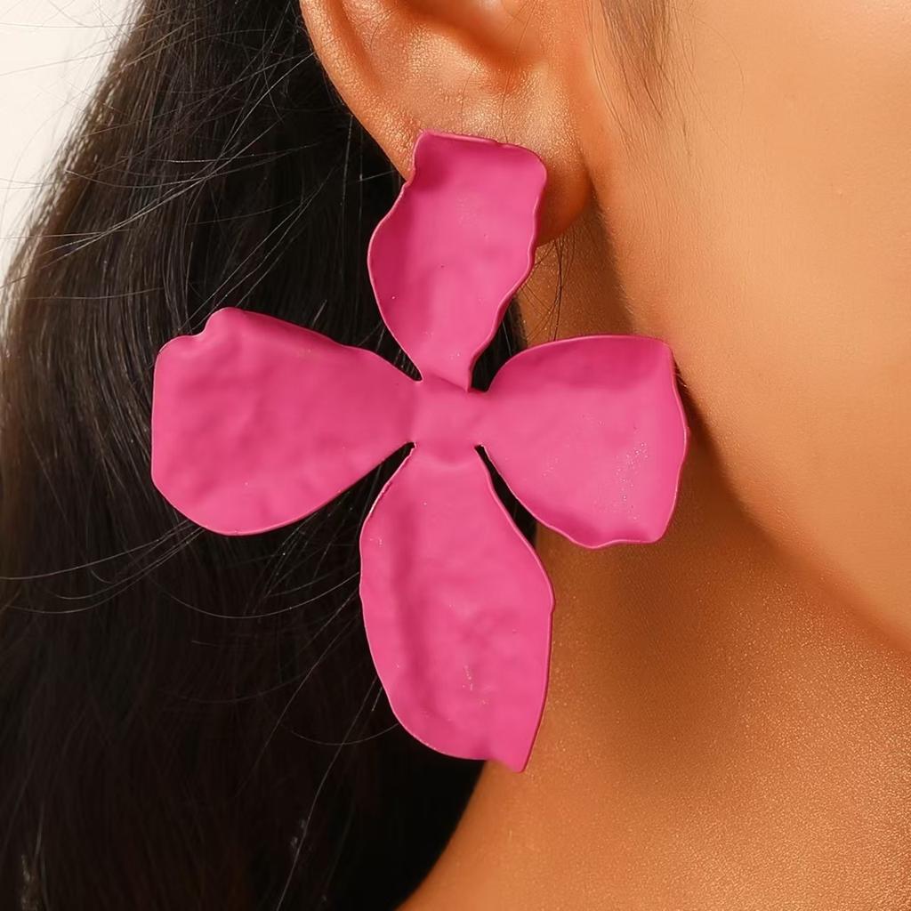 Европейские и американские серьги из сплава в стиле холодного ветра, женские ретро серьги в виде листьев, трансграничная бижутерия, модные серьги женские