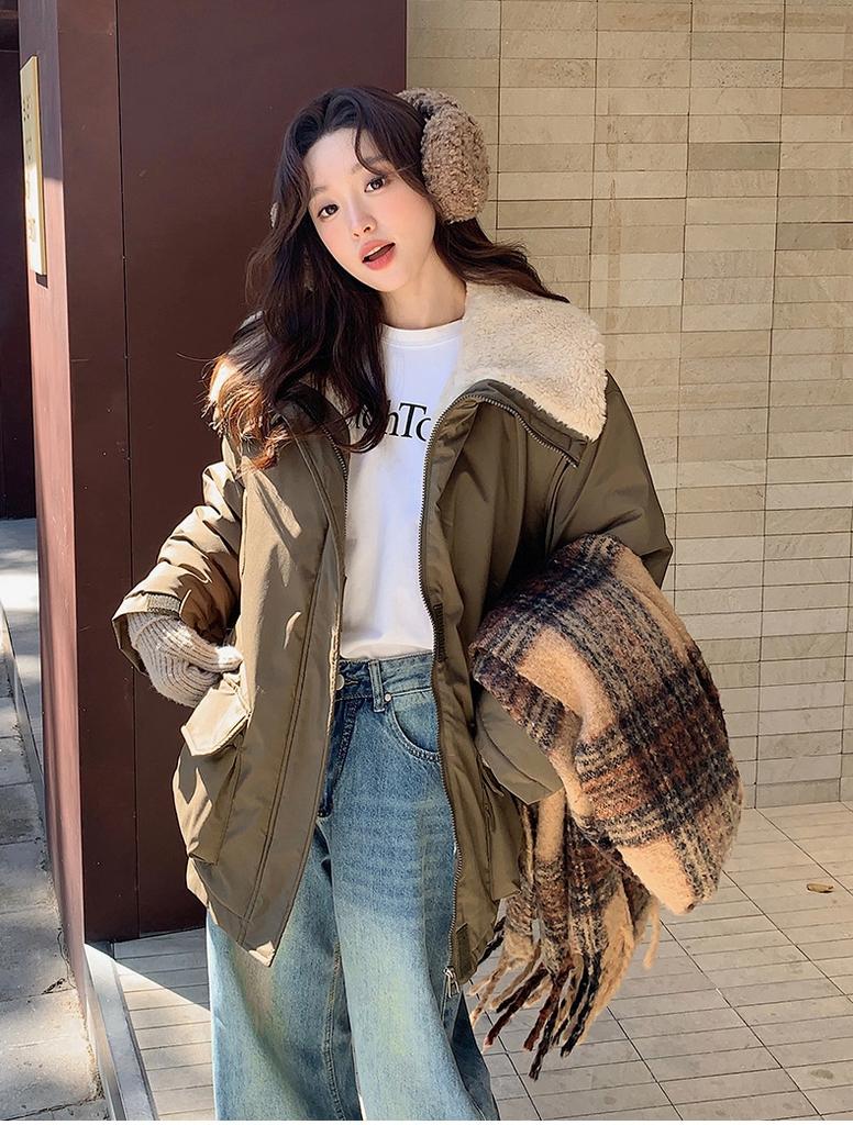 Большие лацканы Парки из утолщенной рабочей ткани с меховой подкладкой Женская куртка