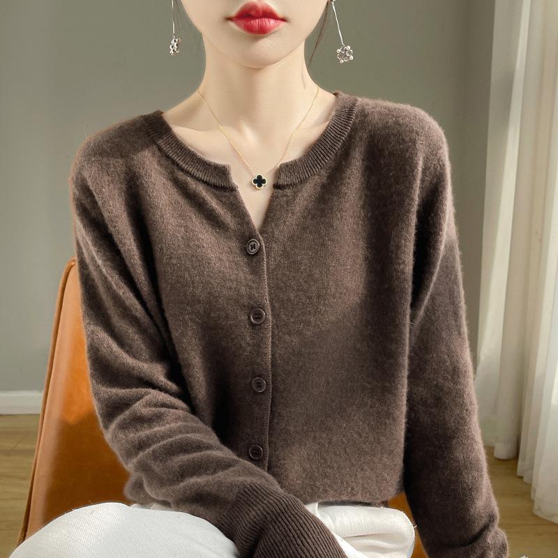 Женский кашемировый кардиган с V-образным вырезом 2024 года: Универсальный свитер с длинным рукавом на весну и осень