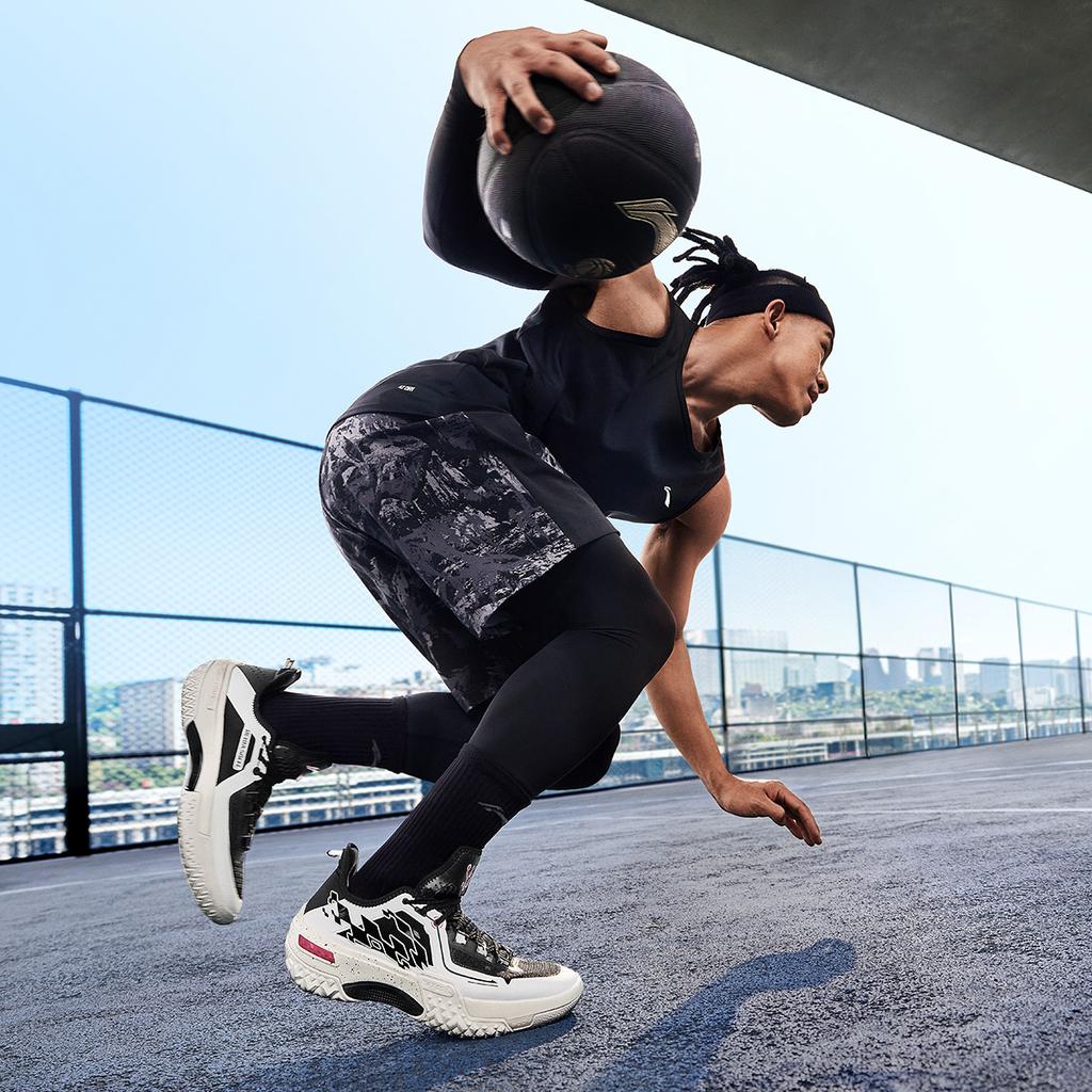 Li Ning Jie Ao, Черное Пламя Амортизация Скользкие Устойчивые к Истиранию Низкие Баскетбольные Кроссовки Мужские Черно-Белые ABFU019-6