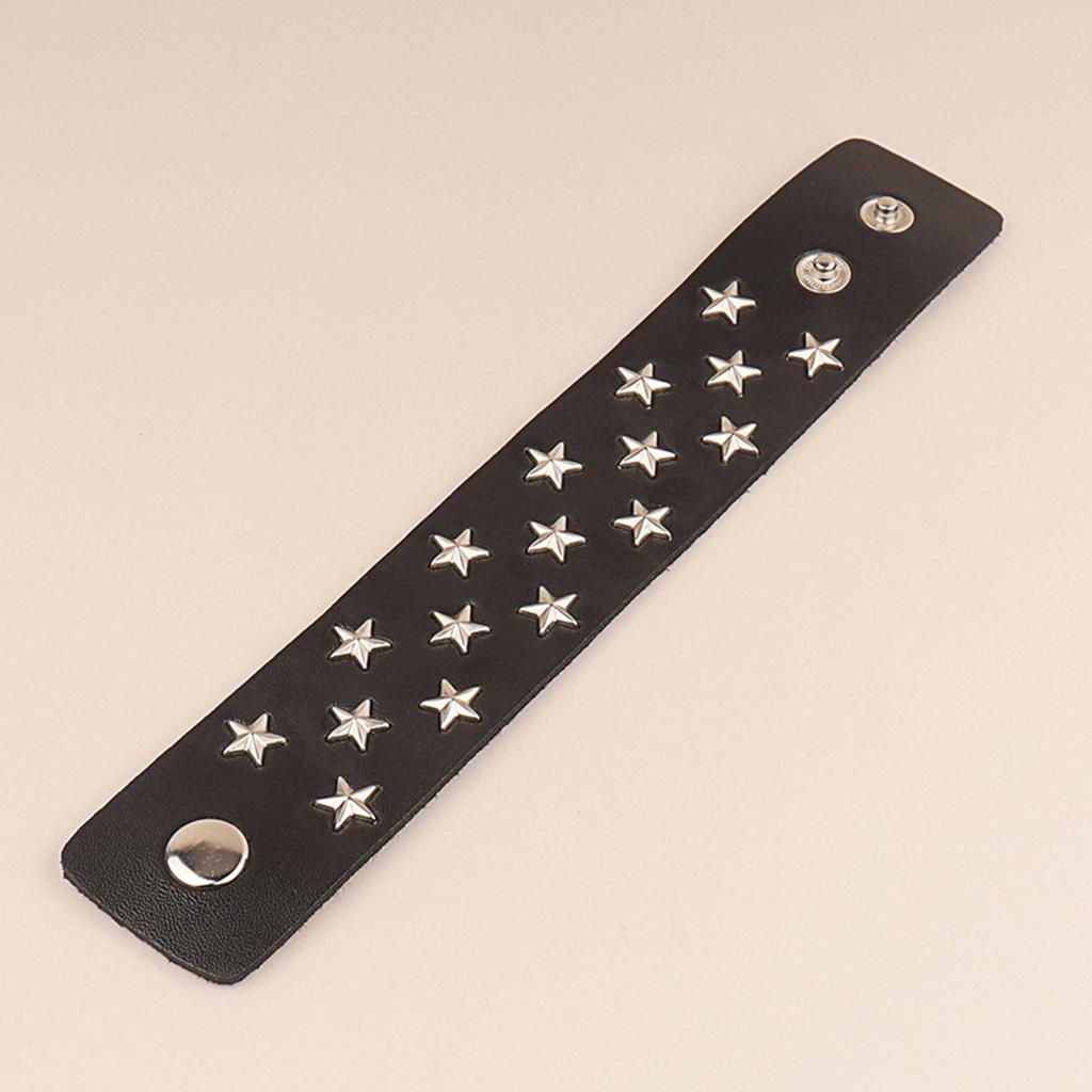 Кожаный браслет в стиле панк с шипами. Браслет с заклепками. Браслет с заклепками. Браслет-манжета. Унисекс. Металлический браслет с шипами.