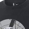 Nike X NBA Courtside Brooklyn Nets Графический принт Свободная баскетбольная рубашка с коротким рукавом Мужские топы черного цвета DR6289-010