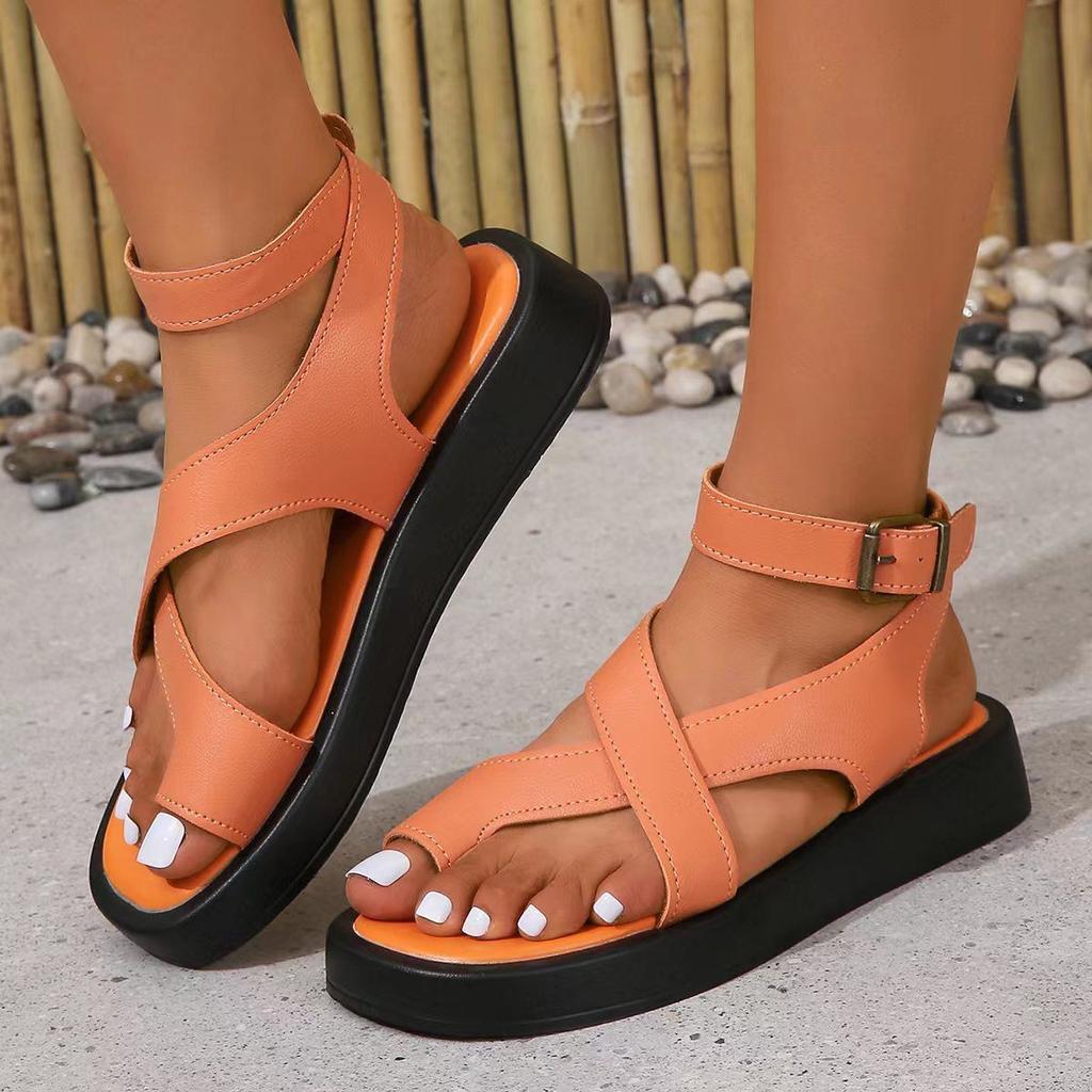 Flat-soled Sandals Women's Spring and Summer New Large-size Set Toe Thick-soled Casual Anklet Buckle with Beach Sandals