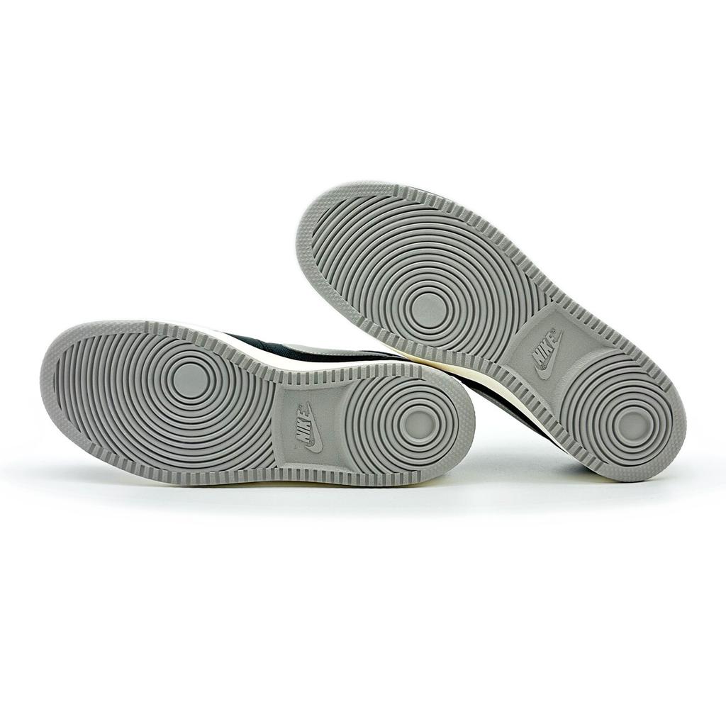 DX4981-002 Nike Air Jordan 1 Low KO Shadow Черный Парус Средне-серый