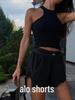 Короткие шорты для йоги Alo Casual Slim: Спортивная одежда, подчеркивающая фигуру, свободного кроя для весны и лета