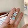 Серьги-звезды из измельченного льда и голубого жемчуга: Модный пляжный отпускной ушной кафф, легкая роскошь, высококлассный универсальный дизайн.