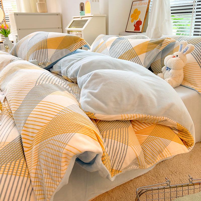 Зимнее молочное бархатное 4 предмета, скандинавское бархатное коралловое бархатное пододеяльник, фланелевая простыня, пододеяльник